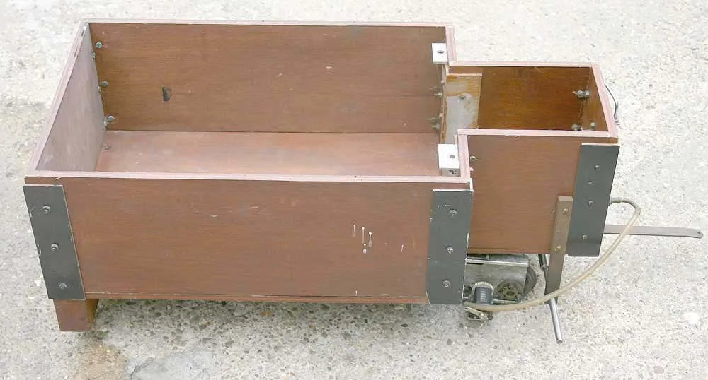 Maxitrak Pearl 5 inch gauge with driving trolley
