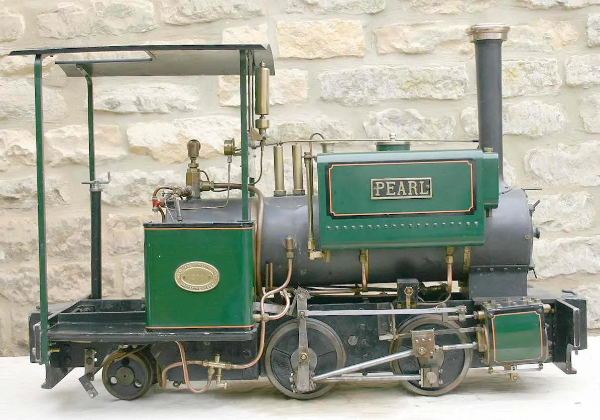 Maxitrak Pearl 5 inch gauge with driving trolley
