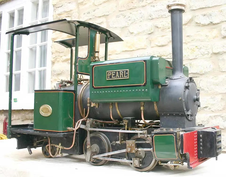 Maxitrak Pearl 5 inch gauge with driving trolley
