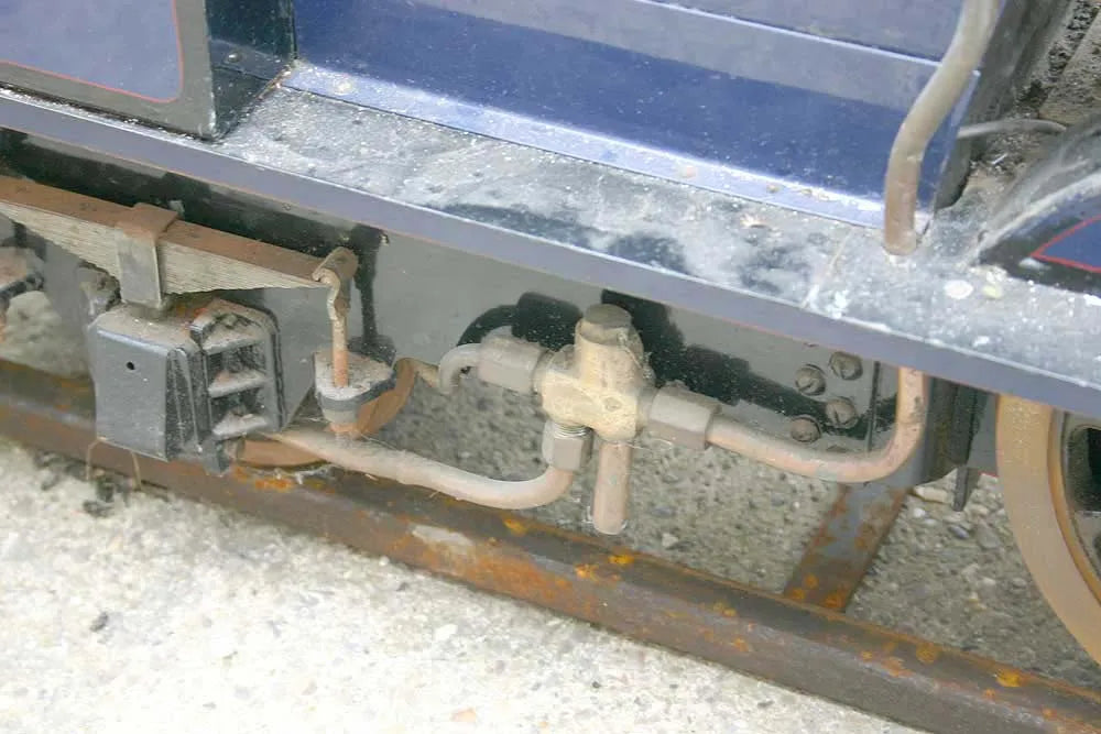 7 1/4 GER freelance 0-4-2 tender engine