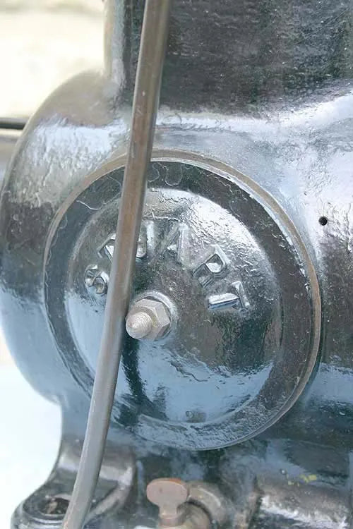 Stuart S-type enclosed engine