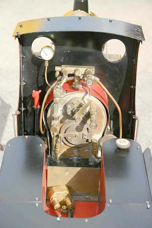 5 inch gauge Polly II with tender