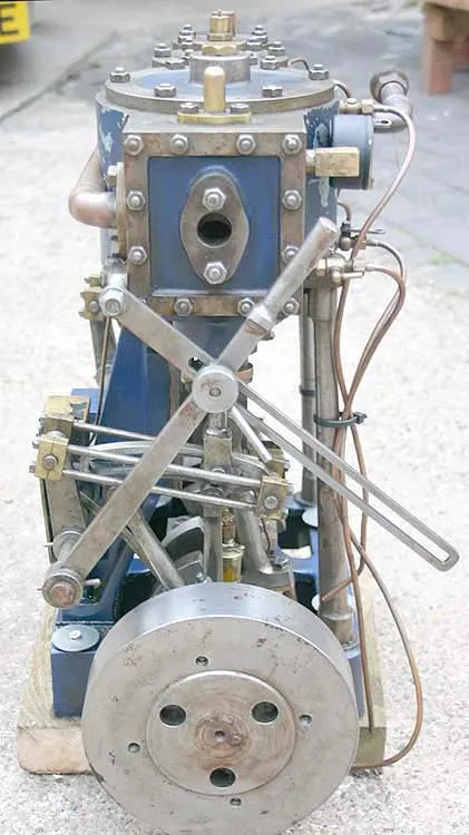 Leak compound launch engine
