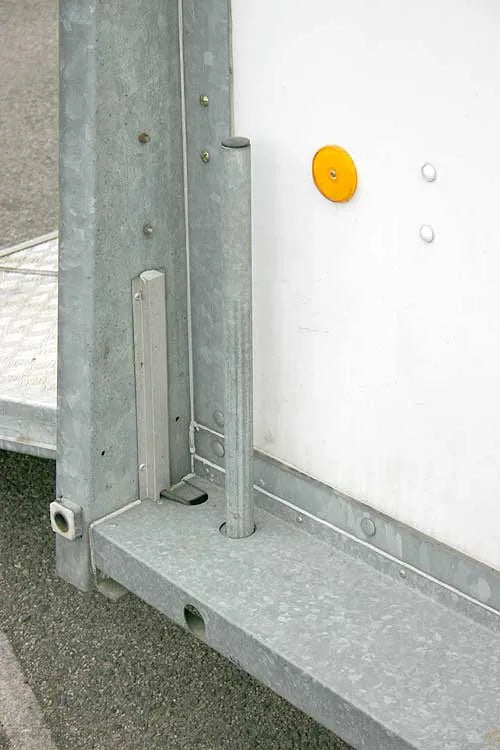 Ifor Williams box trailer