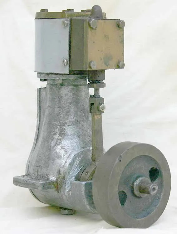 Stuart BB vertical engine