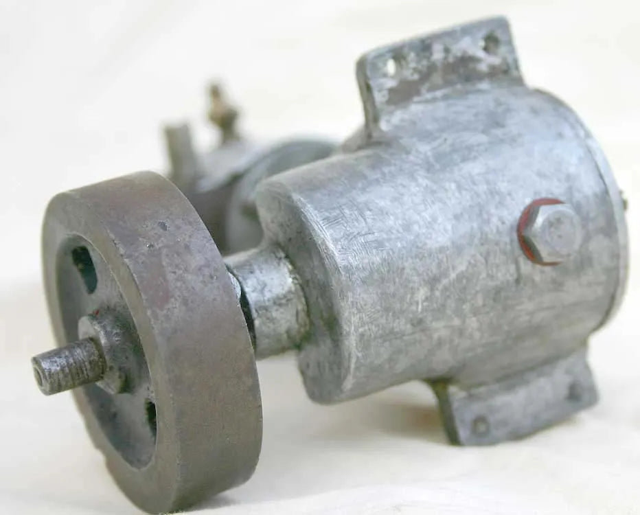 Stuart BB vertical engine