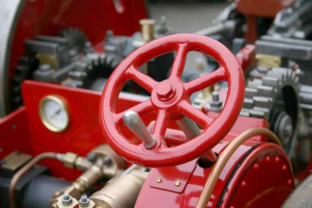 3 inch scale Fowler B5 Showmans engine