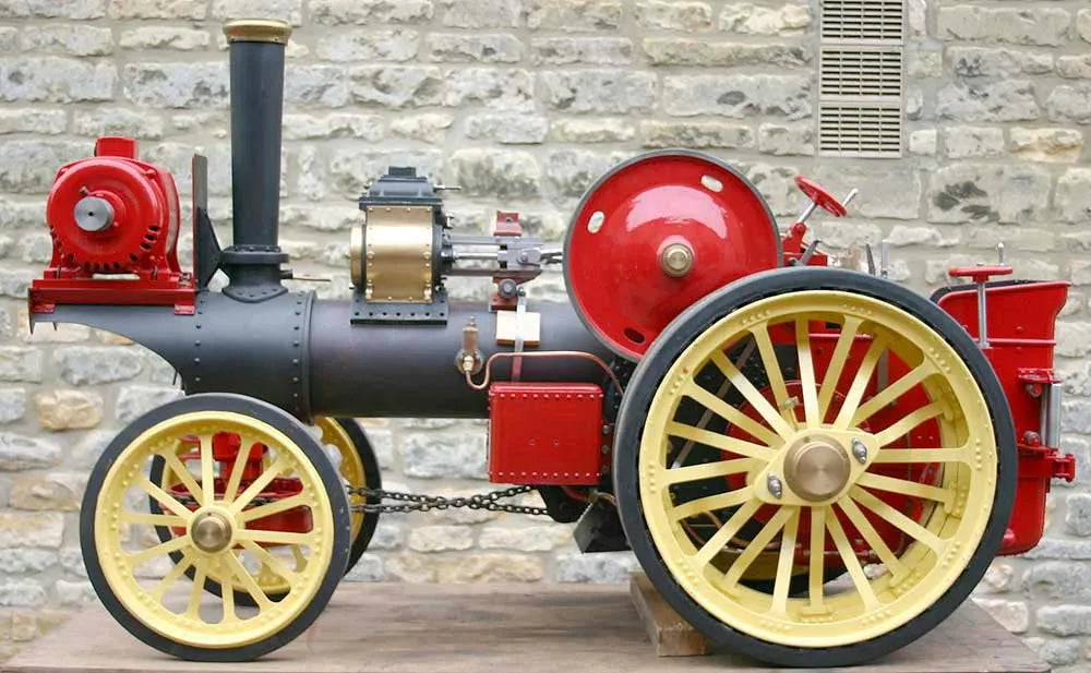 3 inch scale Fowler B5 Showmans engine