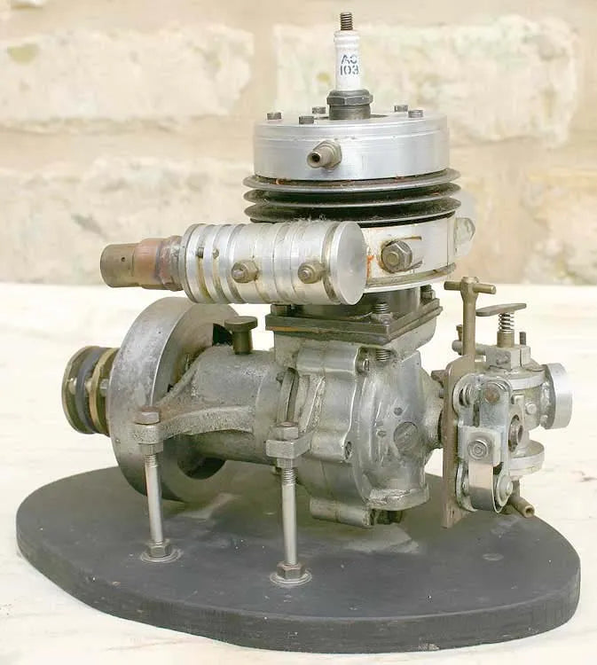 Water-cooled 2 stroke single