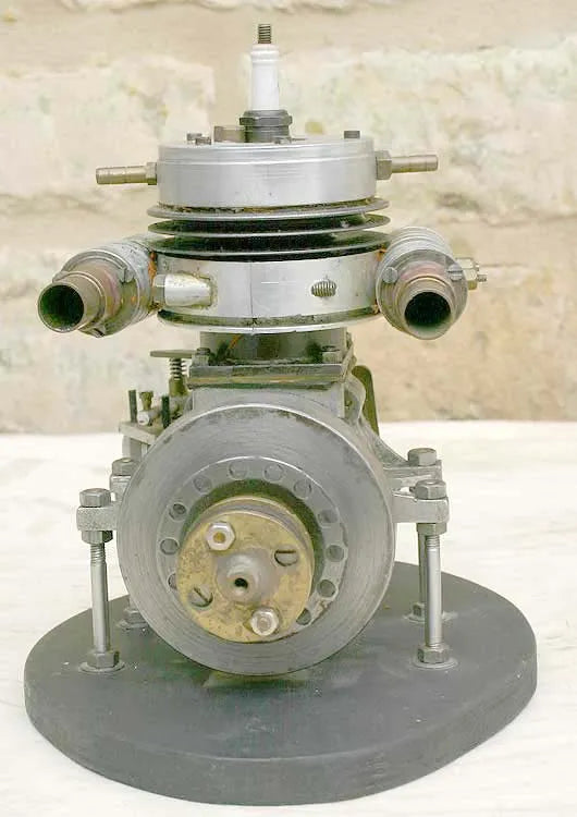Water-cooled 2 stroke single