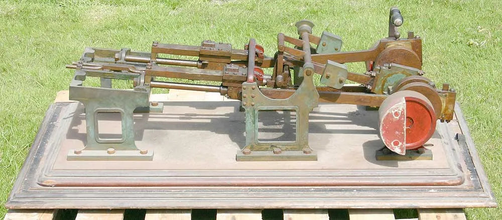Model Stephensons valve gear