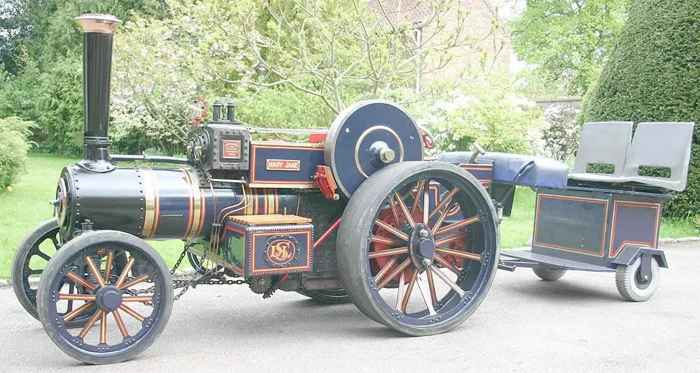 4 inch scale Burrell DCC road locomotive