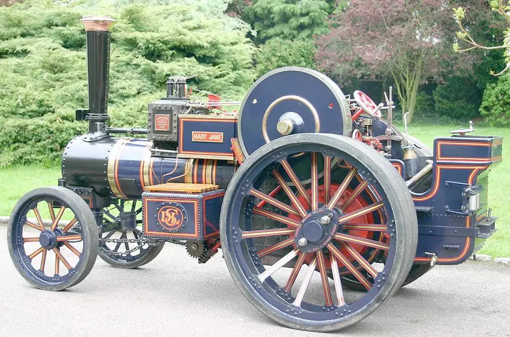 4 inch scale Burrell DCC road locomotive