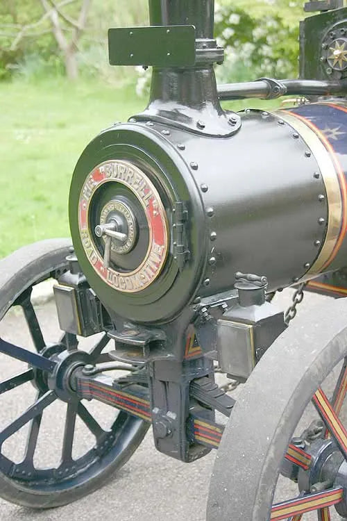 4 inch scale Burrell DCC road locomotive