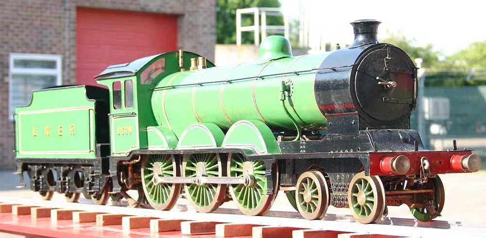 5 inch gauge B12