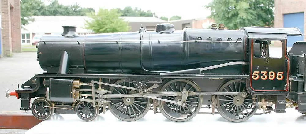 3 1/2 inch gauge Black 5