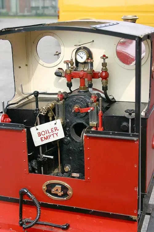 5 inch gauge "Edward Thomas" with driving truck