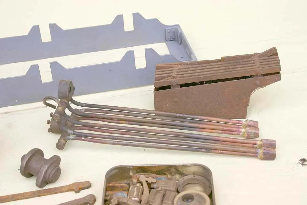 3 1/2 inch gauge part-built Schools