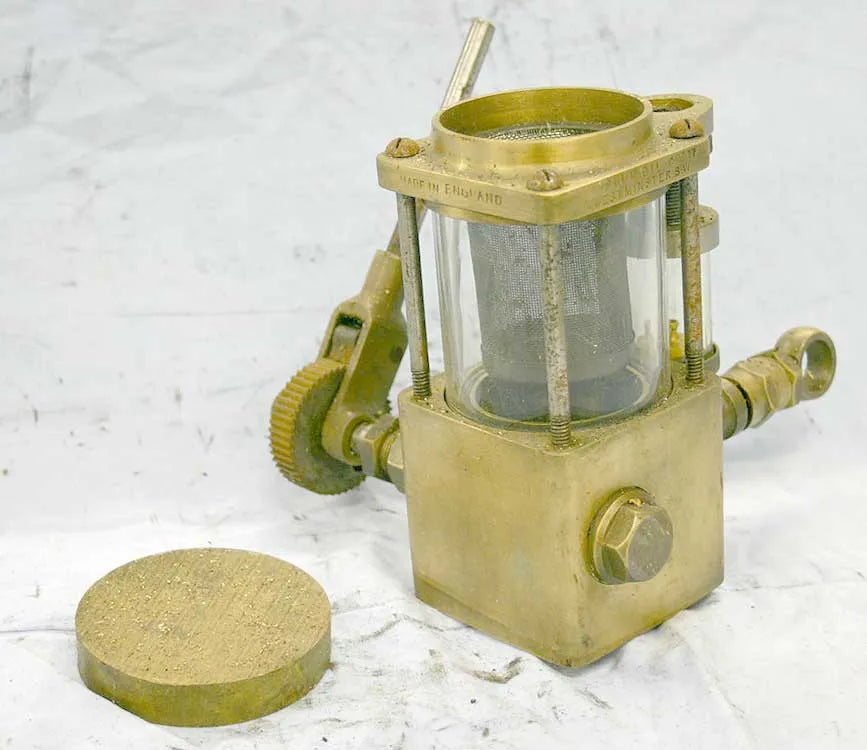 Mechanical lubricator