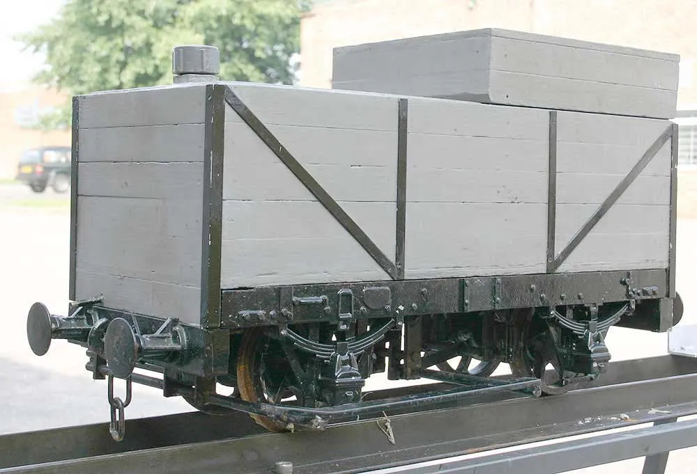 5 inch gauge ground level braked driving trolley