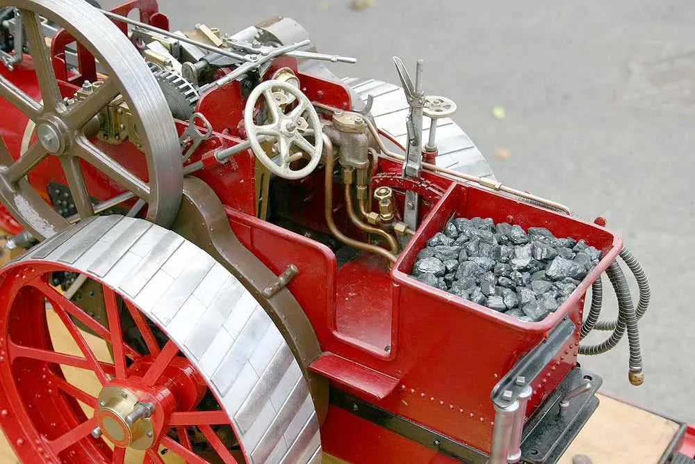 1 1/2 inch scale Allchin traction engine
