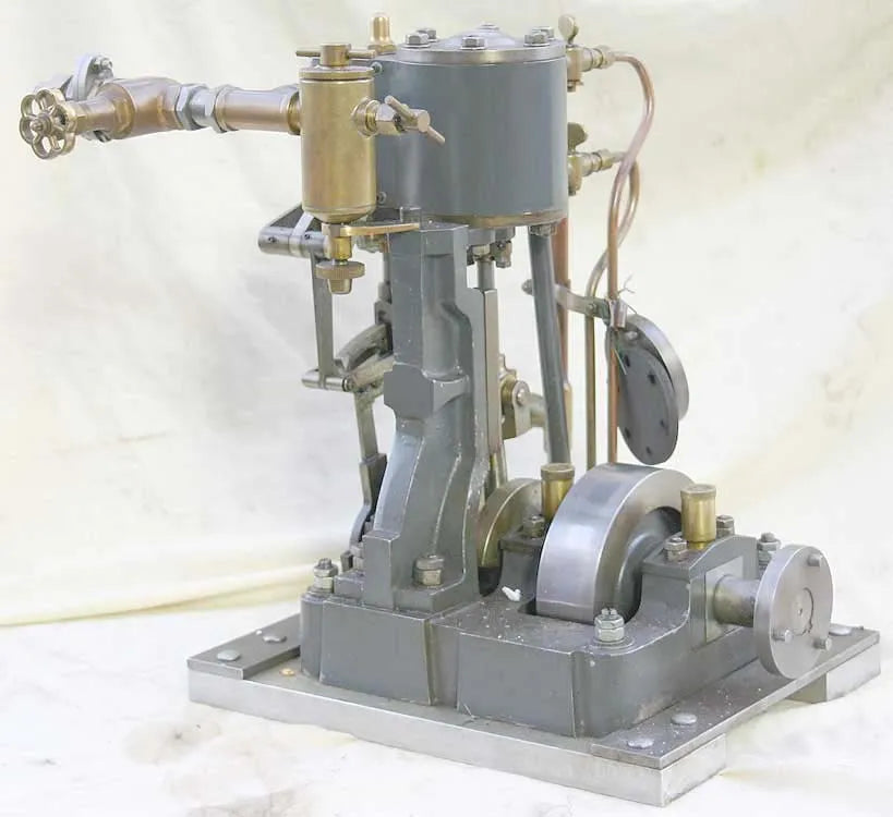 Clarkson vertical engine with reversing gear