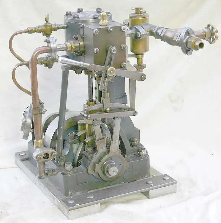 Clarkson vertical engine with reversing gear