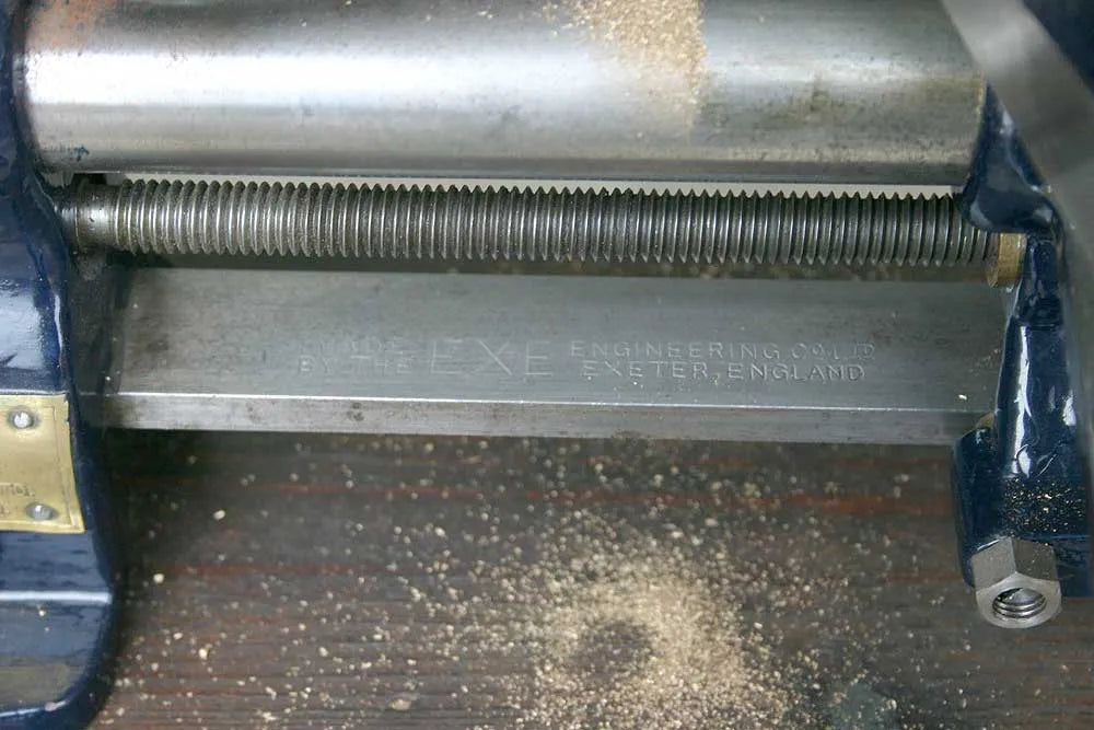 "Exe" treadle lathe