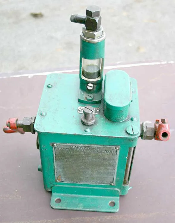 Manzel lubricator
