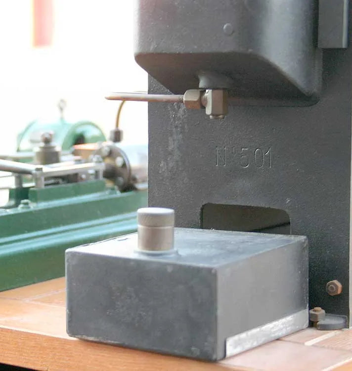 Stuart S50 plant with dynamo
