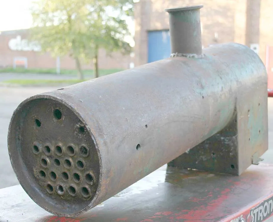 7 1/4 inch gauge 0-4-0 saddle tank, dismantled
