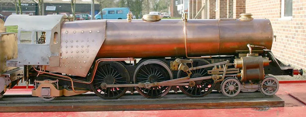 Part-built 3 1/2 inch gauge Britannia with boiler