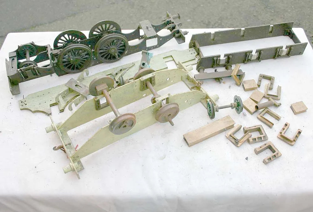 Miscellaneous parts, Tich, frames, wheels etc