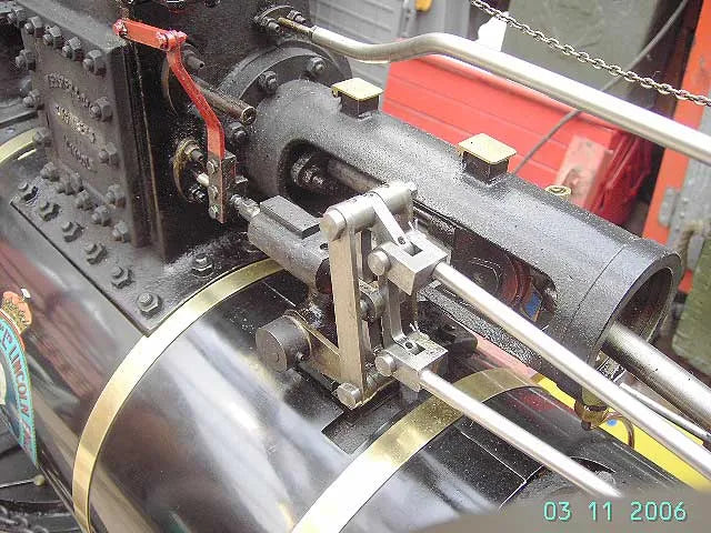 4 inch scale Foster