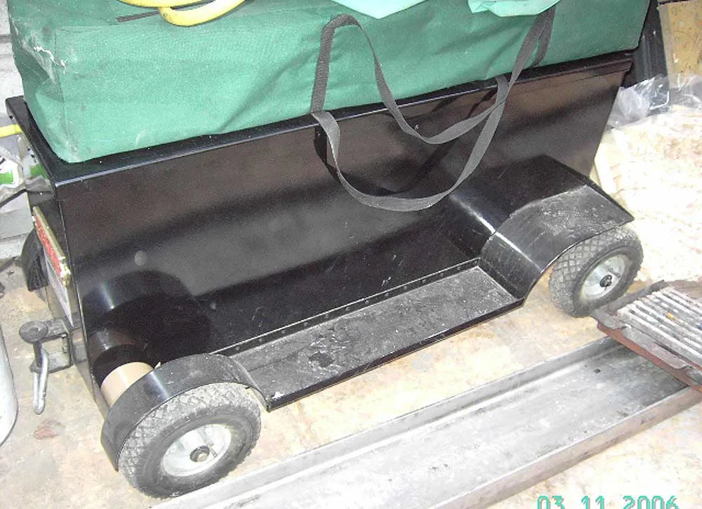 4 inch scale Foster