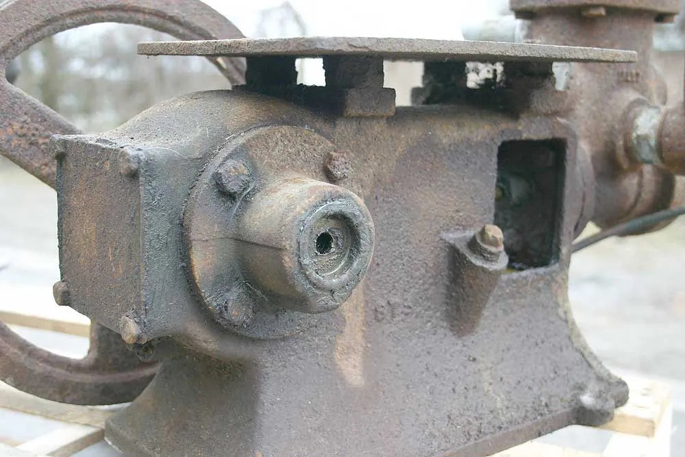 Lister water pump