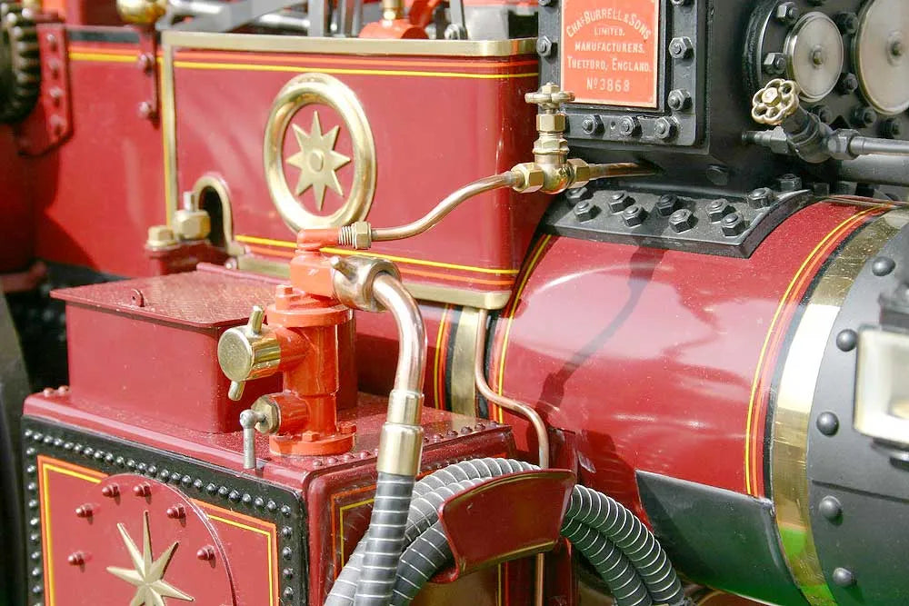 2 inch scale Burrell Gold Medal tractor