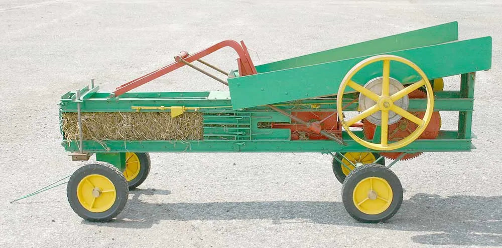 3 inch scale baler