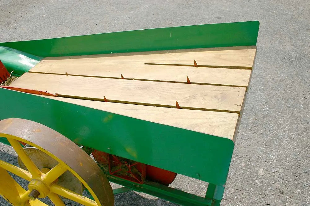 3 inch scale baler