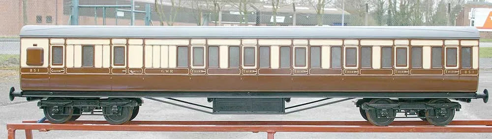 Aristocraft GWR coach unbraked