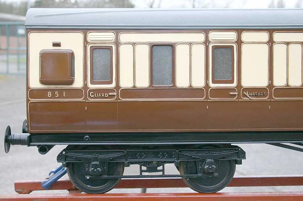 Aristocraft GWR coach unbraked