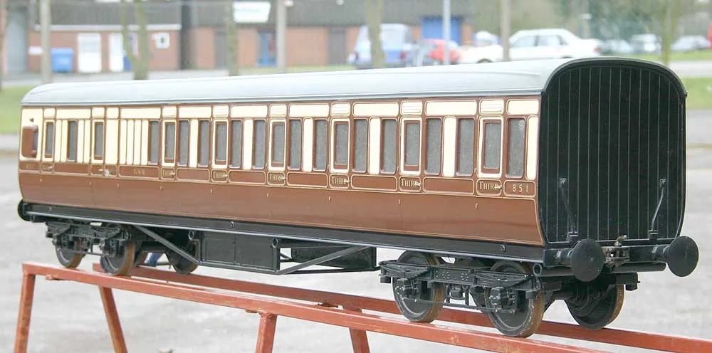 Aristocraft GWR coach unbraked