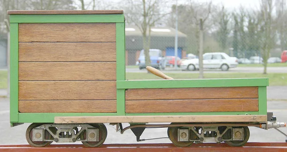 5 inch gauge braked bogie driving car