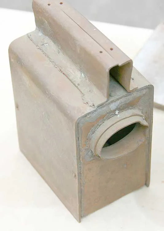 Part-built Minnie with castings