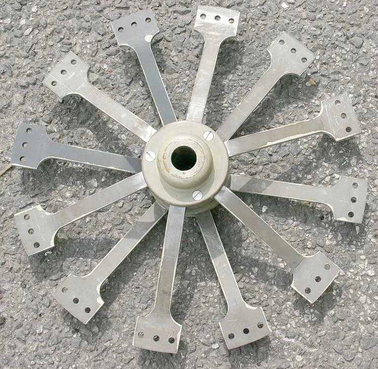 part-built 4 inch scale Foster