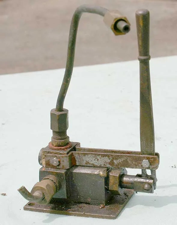 3/8 ram hand pump