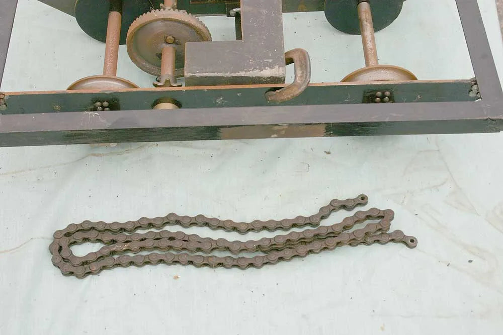 5 inch gauge thing with sprockets