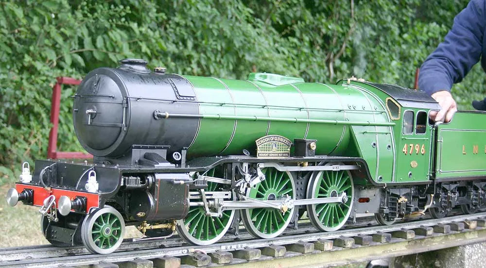 5 inch gauge LNER V2
