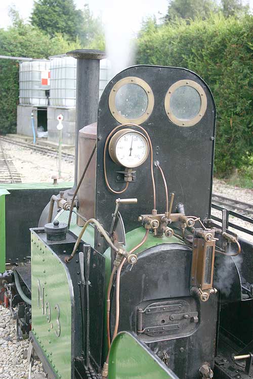 7 1/4 inch gauge Tinkerbell 0-4-0 + 0-4-0