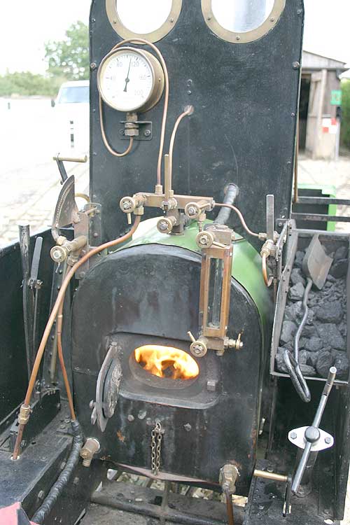 7 1/4 inch gauge Tinkerbell 0-4-0 + 0-4-0